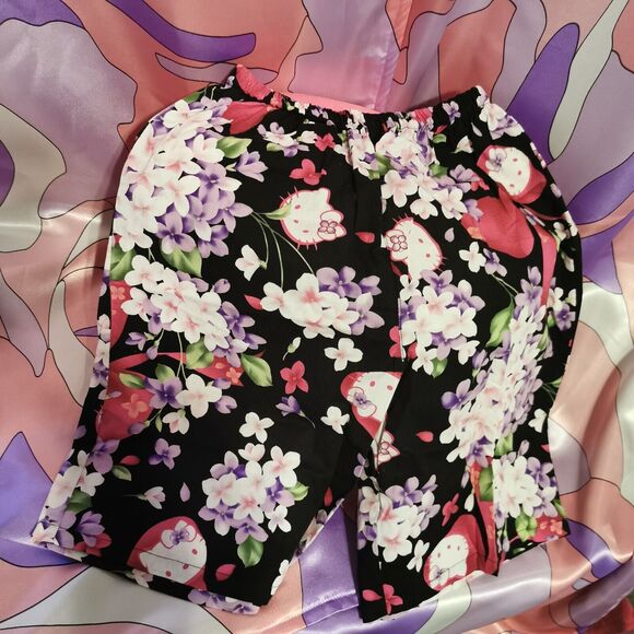 Black Floral Hello Kitty Set Size S Small Top Shorts Cosplay Sleepwear Halloween - Picture 4 of 11